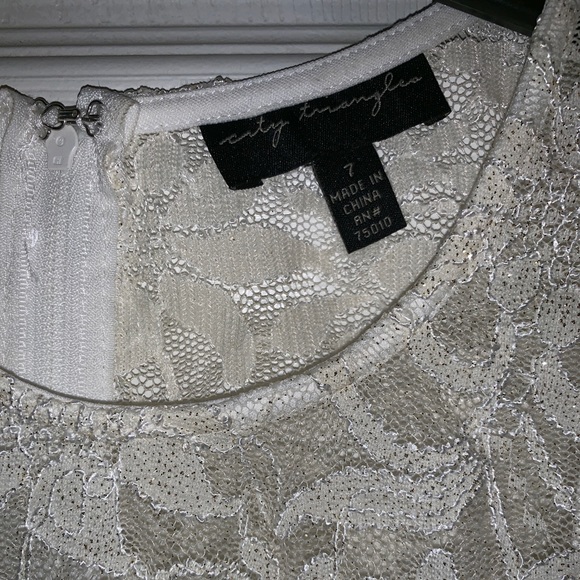 ✨FORMAL DRESS✨ - Picture 4 of 5